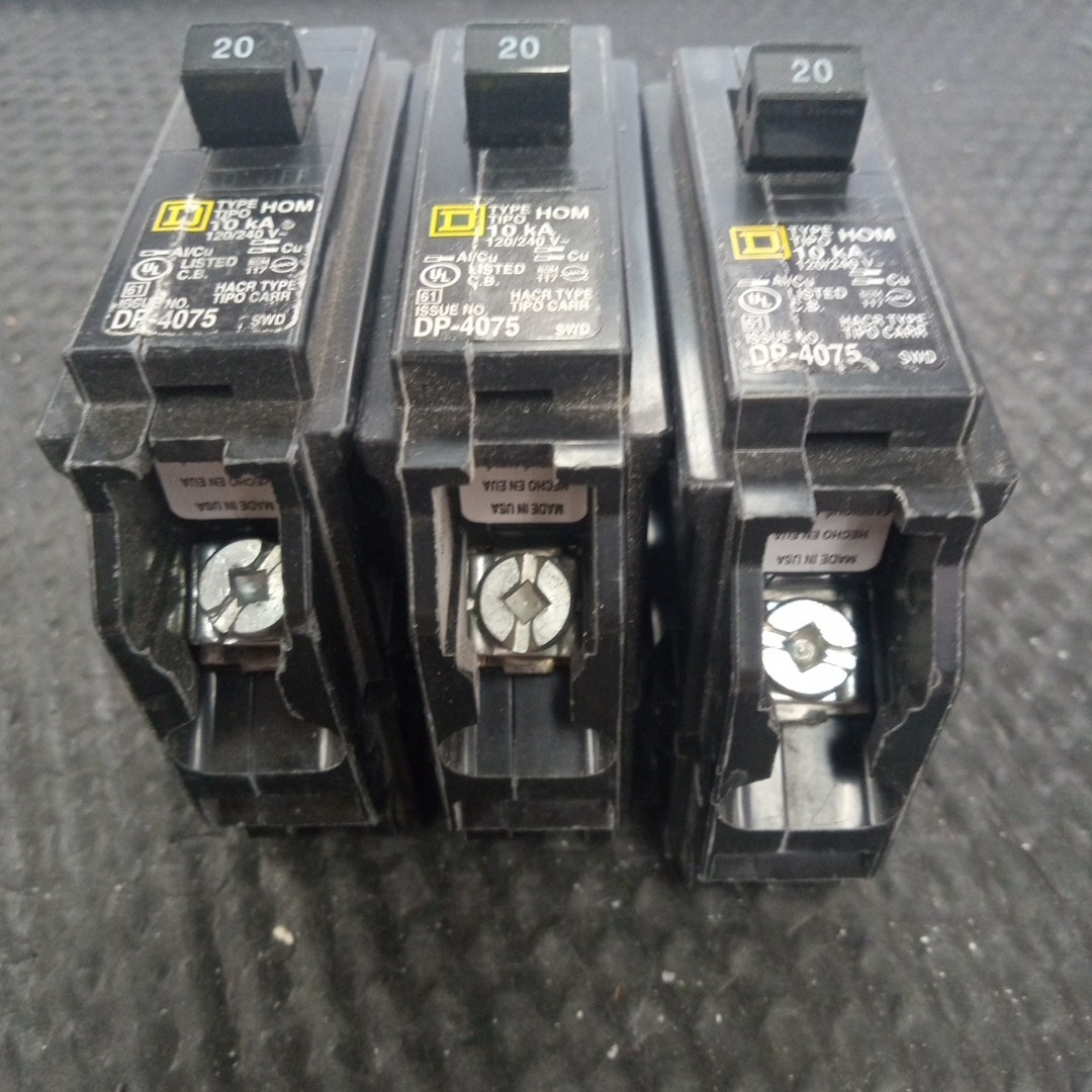 Lot of 3- Square D 20 Amp 1 Pole Circuit Breaker HOM120CP, 120/240 VAC