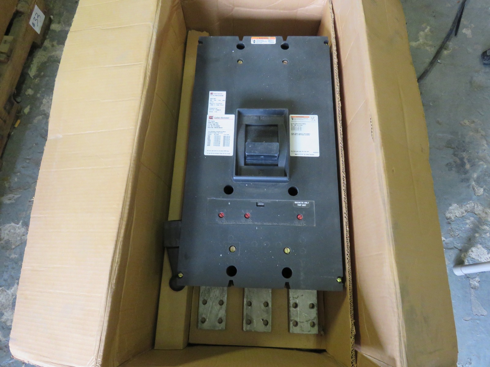 CUTLER HAMMER PB32000F 3 POLE 2000 AMP CIRCUIT BREAKER NEW IN BOX
