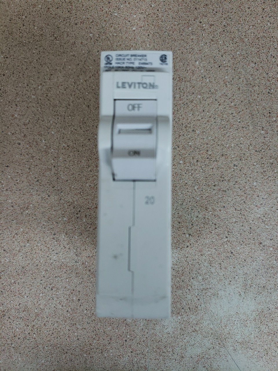 Leviton Circuit Breaker 20A 1-Pole White NNB LB120