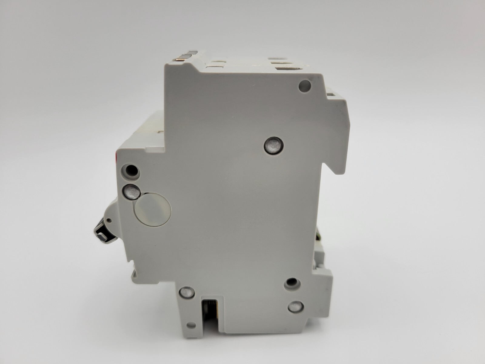 ABB S253-L6 DIN Rail Mount Circuit Breaker 6 Amp 480 Volt AC 3 Pole 3 Phase