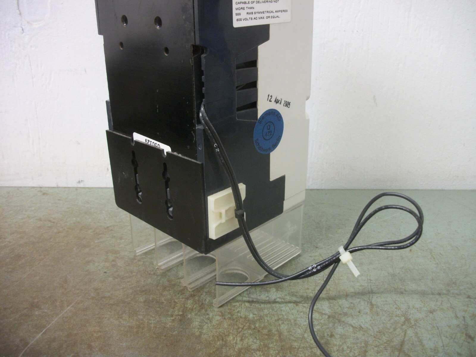 SIEMENS 3VF4 CIRCUIT BREAKER 3VF4231-1DF41-7KA0 125AMP 600VOLT 3POLE