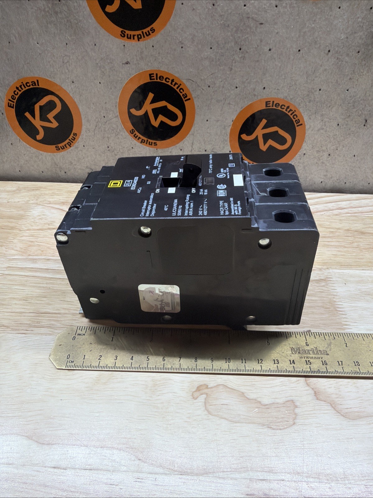 Square D EDB34020 3 Poles 20 Amp Bolt-On Circuit Breaker New In Box