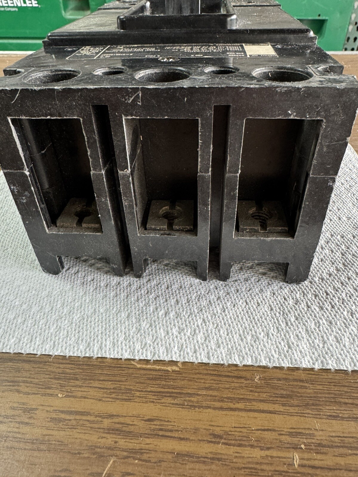 circuit breaker