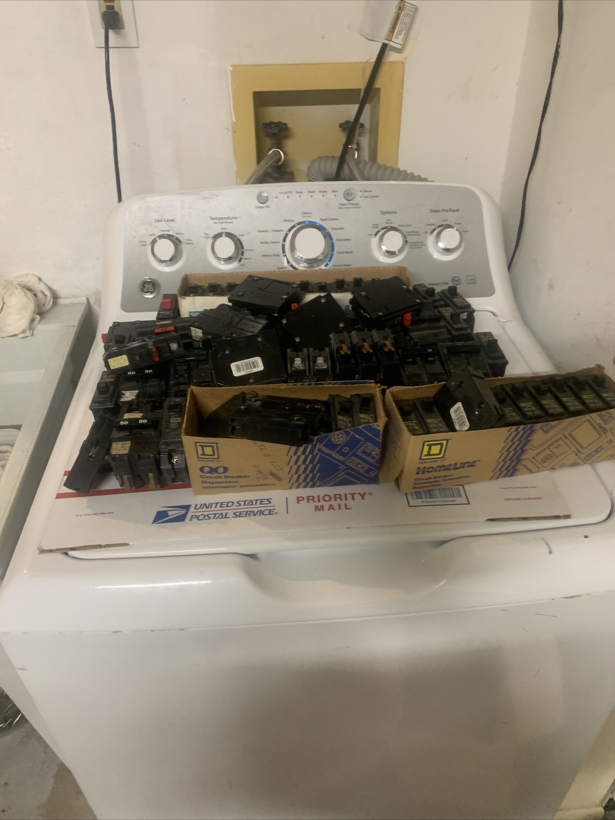 Square Different Type Ground Plug Or Breakers Alot Of Kind