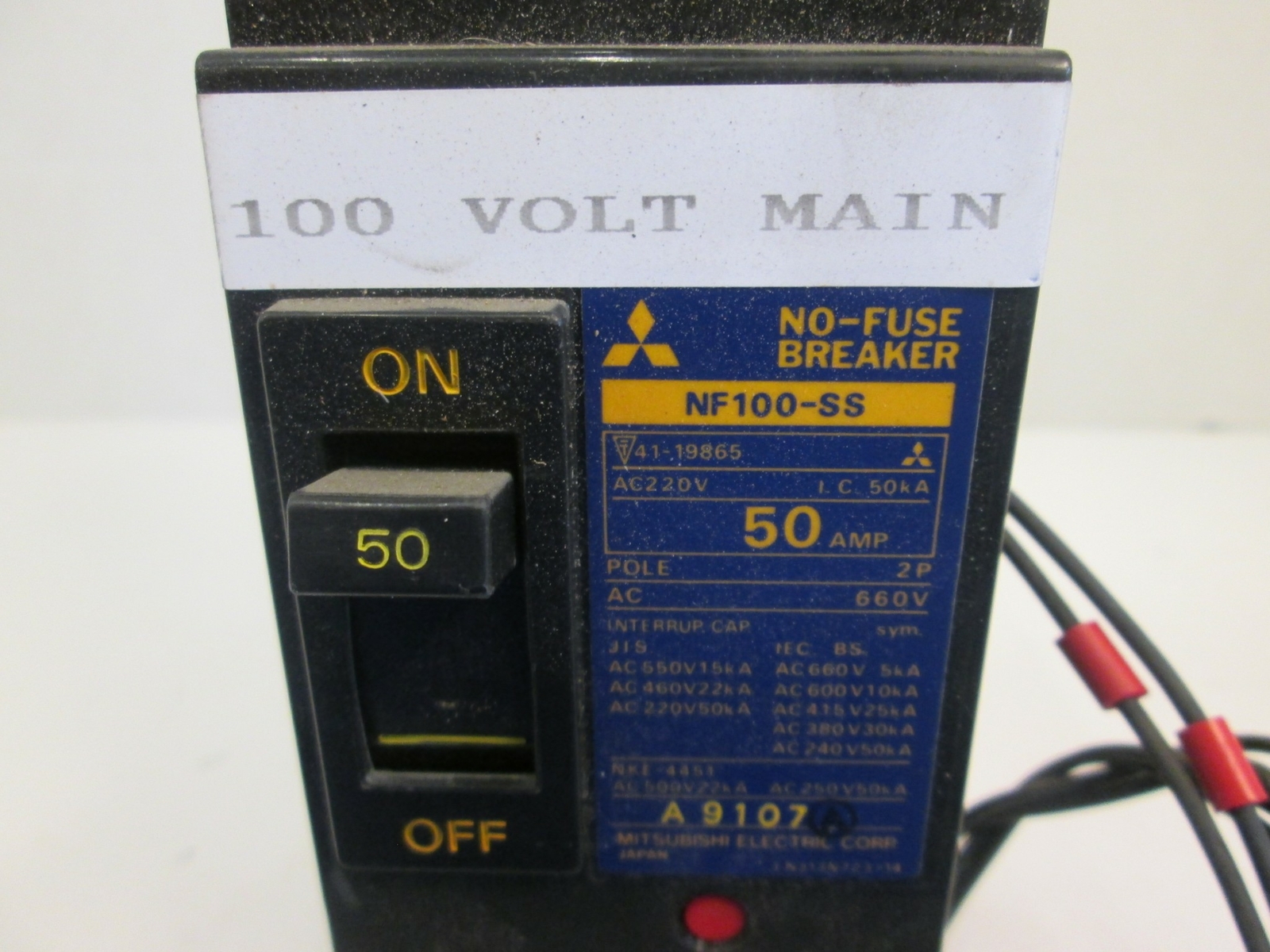 Mitsubishi No- Fuse Breaker NF100-SS 50A, 2 Pole, 660V Used