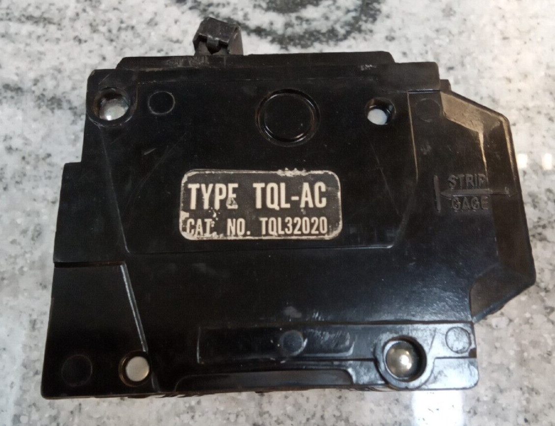 GE/BREAKER/ TQL32020 / 3P / 20A /240V/Plug-In/GROVE / TQL-AC/use(L173