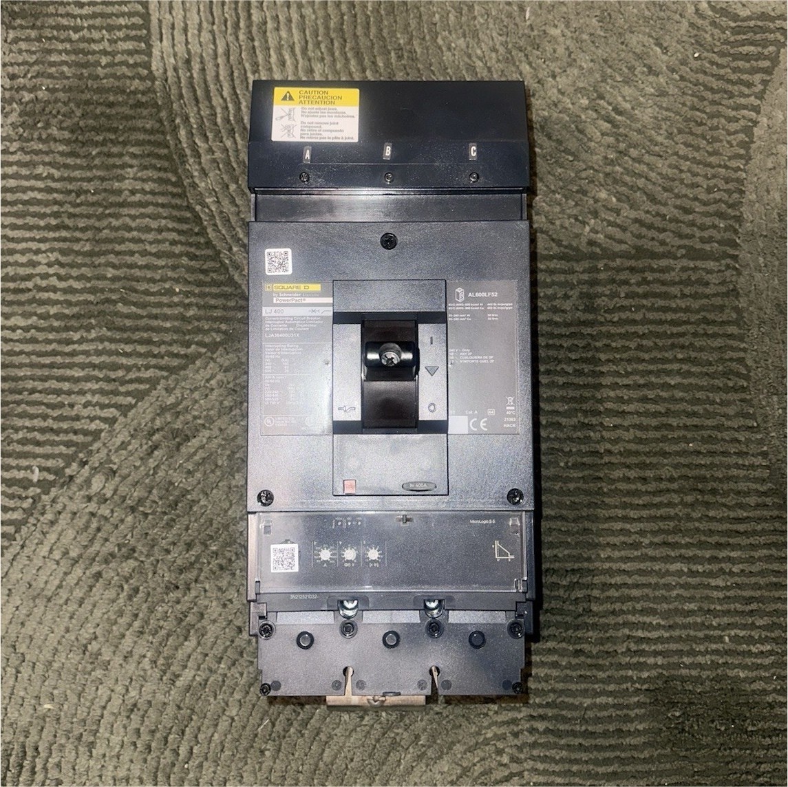 Square D LC36400 400A 3-Pole Main Breaker, 600V, Trip Indicator, Type B