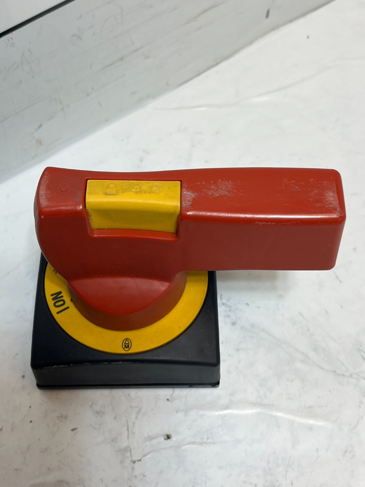 Eaton Moeller NZM1 Series Circuit Breaker Actuator Switch Handle 4…8