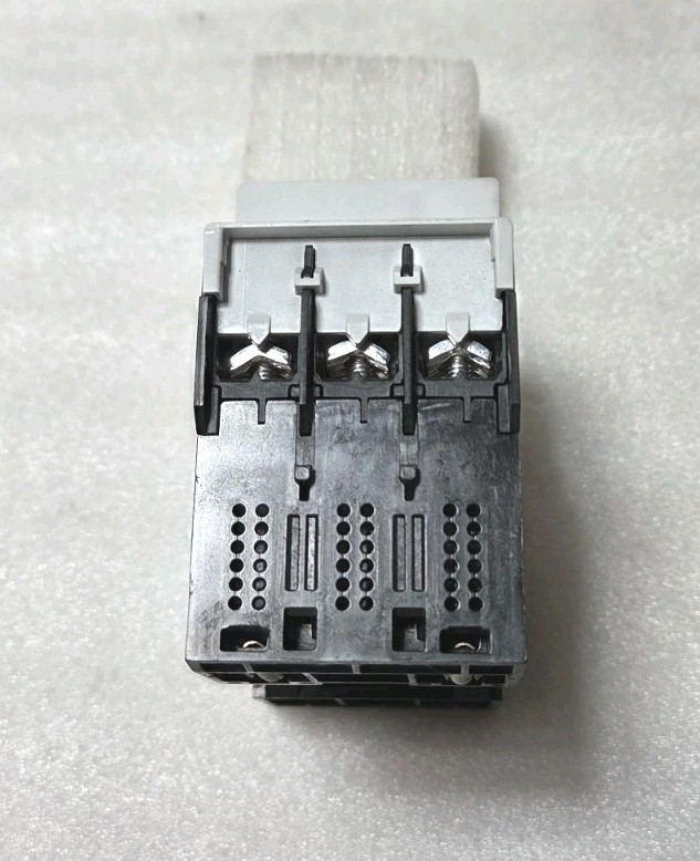 Allen Bradley 140MT-D9E-B25 Series A 1.6–2.5 A Motor Circuit Breaker NOB