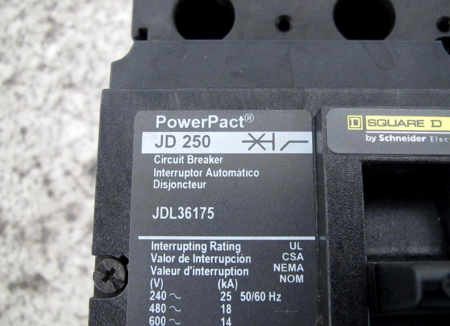 New Square D / Schneider Electric JDL36175 JDL 175A 3P 600V Circuit Breaker