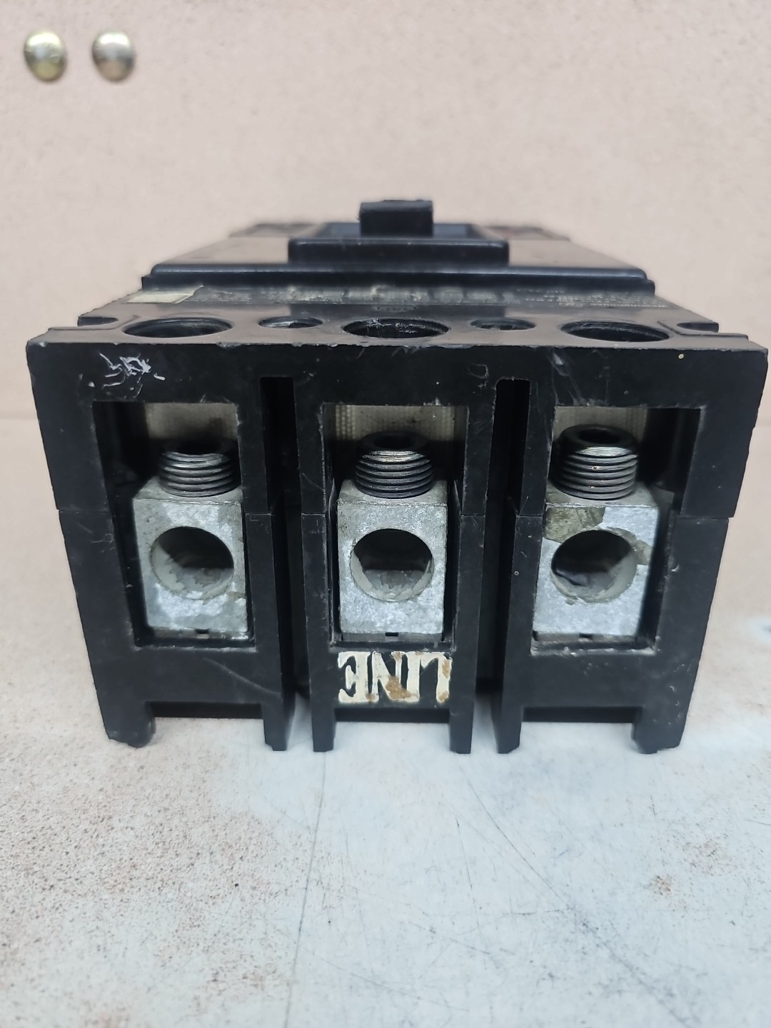 Westinghouse LB3400F Circuit Breaker 400A 3-Pole 600V w 200A Trip