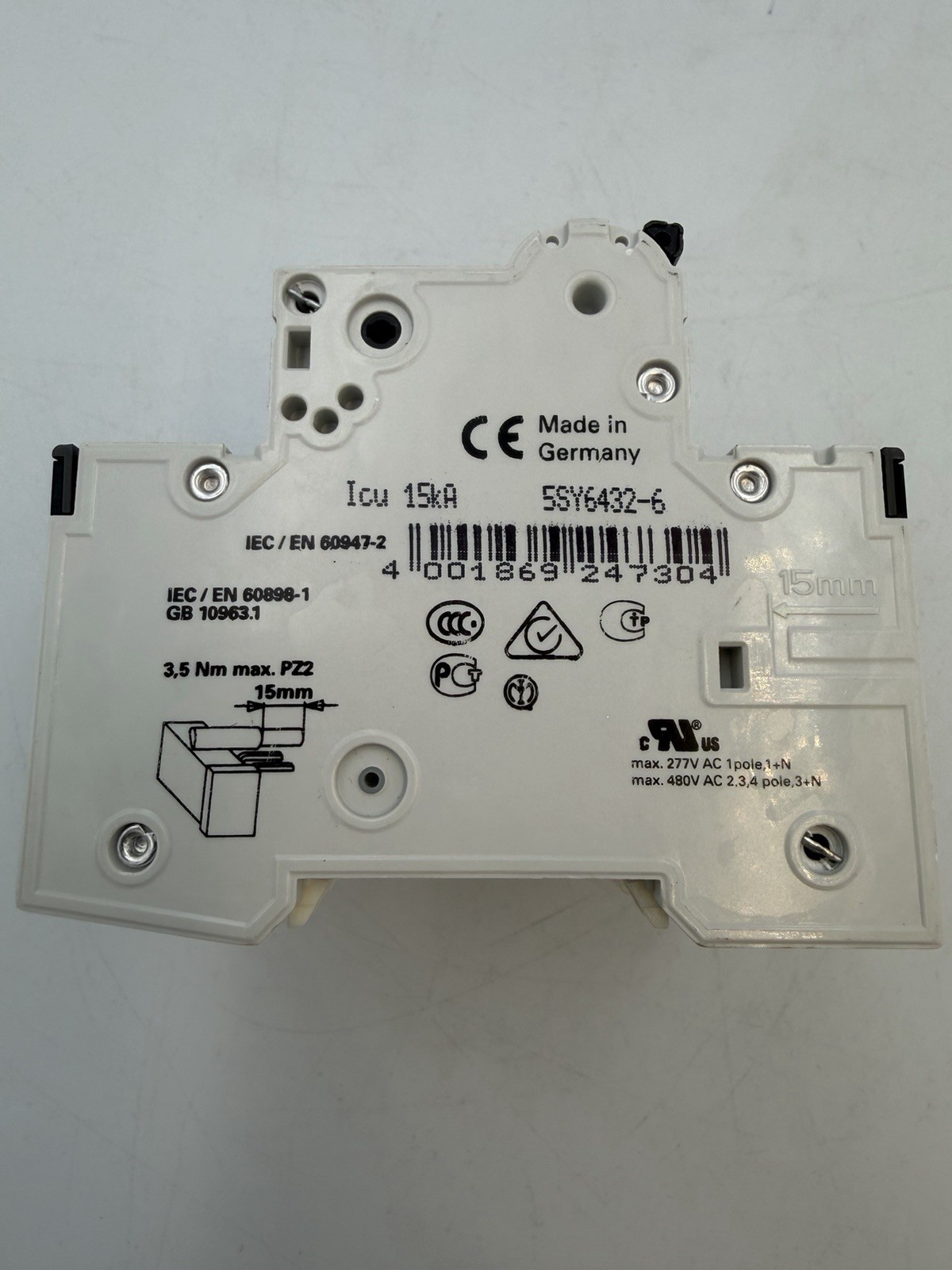 Siemens 5SY6432-6 B32 4 Pole Circuit Breaker DIN Rail 400V 15kA Germany