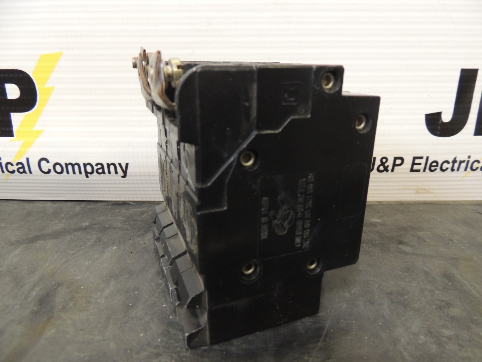 Square D EHB34020 EHB 3 P 480V 20A Bolt On Circuit Breaker – CHIPPED