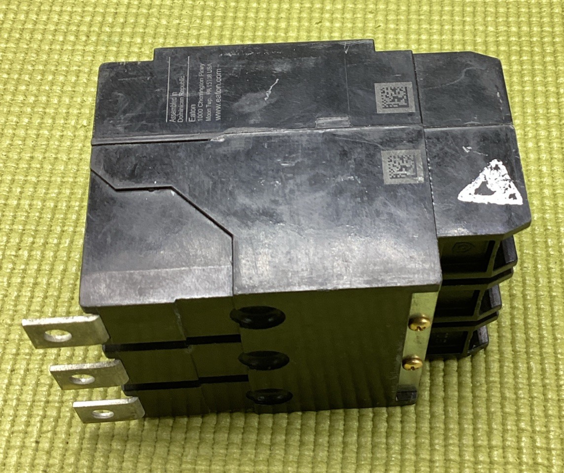 Circuit Breaker Eaton Cutler Hammer GHB3070 70 Amp 3 Pole 277/480 Bolt On