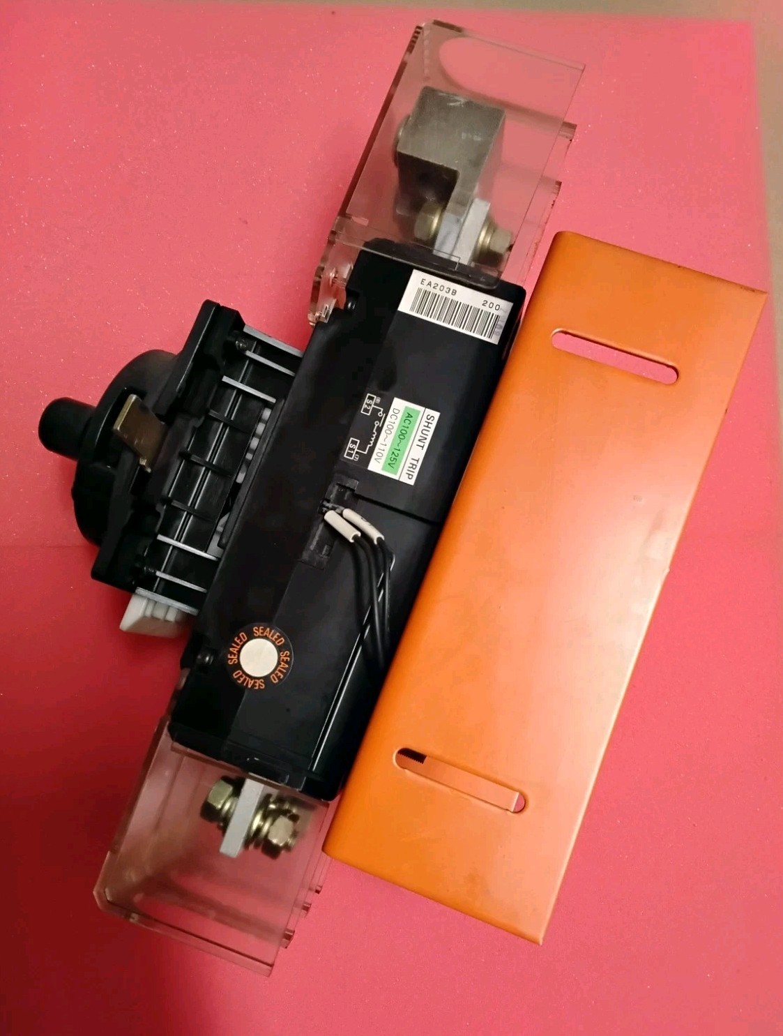 Fuji Electric Auto Circuit Breaker EA203B 200A With Shunt Trip & Rotary Switch