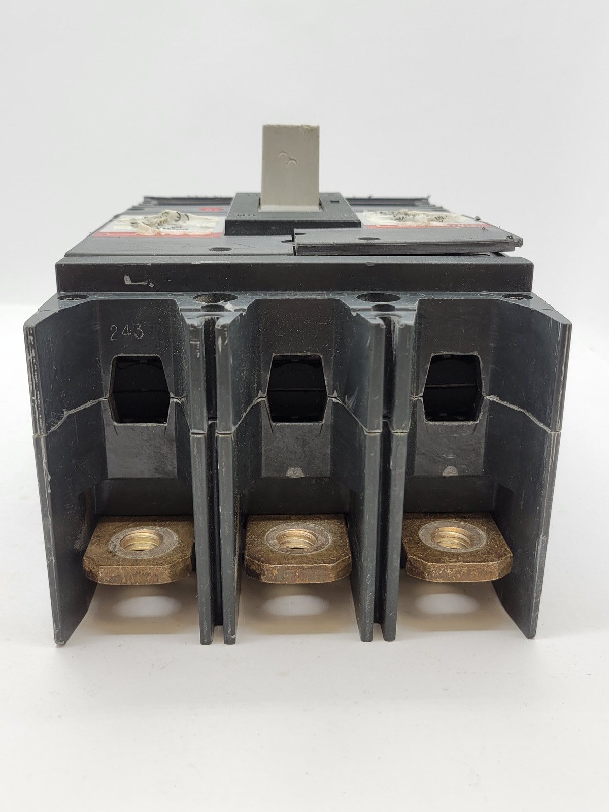 General Electric SGLA36AT0400 Bolt-On Circuit Breaker 400A 3P 600V 3PH 400A Trip