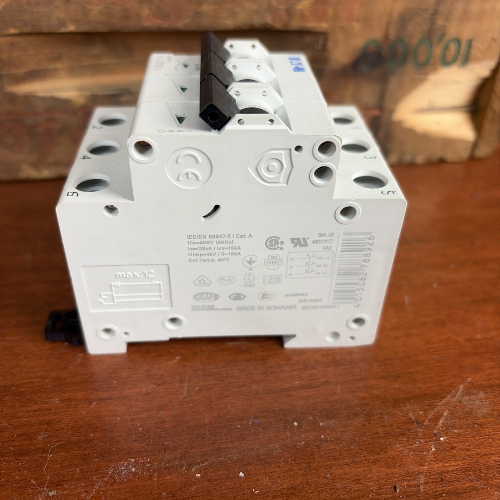 EATON,FAZ-D10/3-RT,CIRCUIT BREAKER 10A 480Y/277V 3P