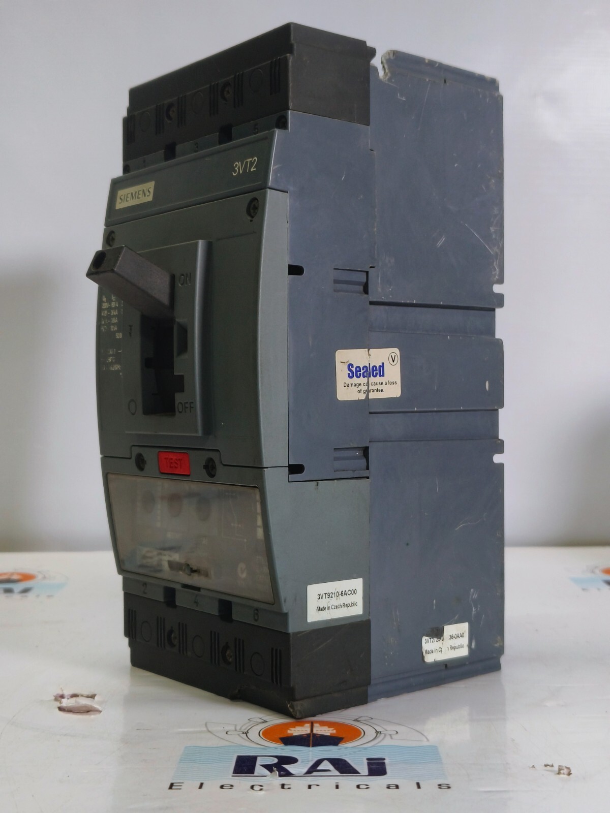 SIEMENS 3VT2 circuit breaker 3VT2 100 Amps Icu=36kA 415V AC 3-pole FAST SHIPPING