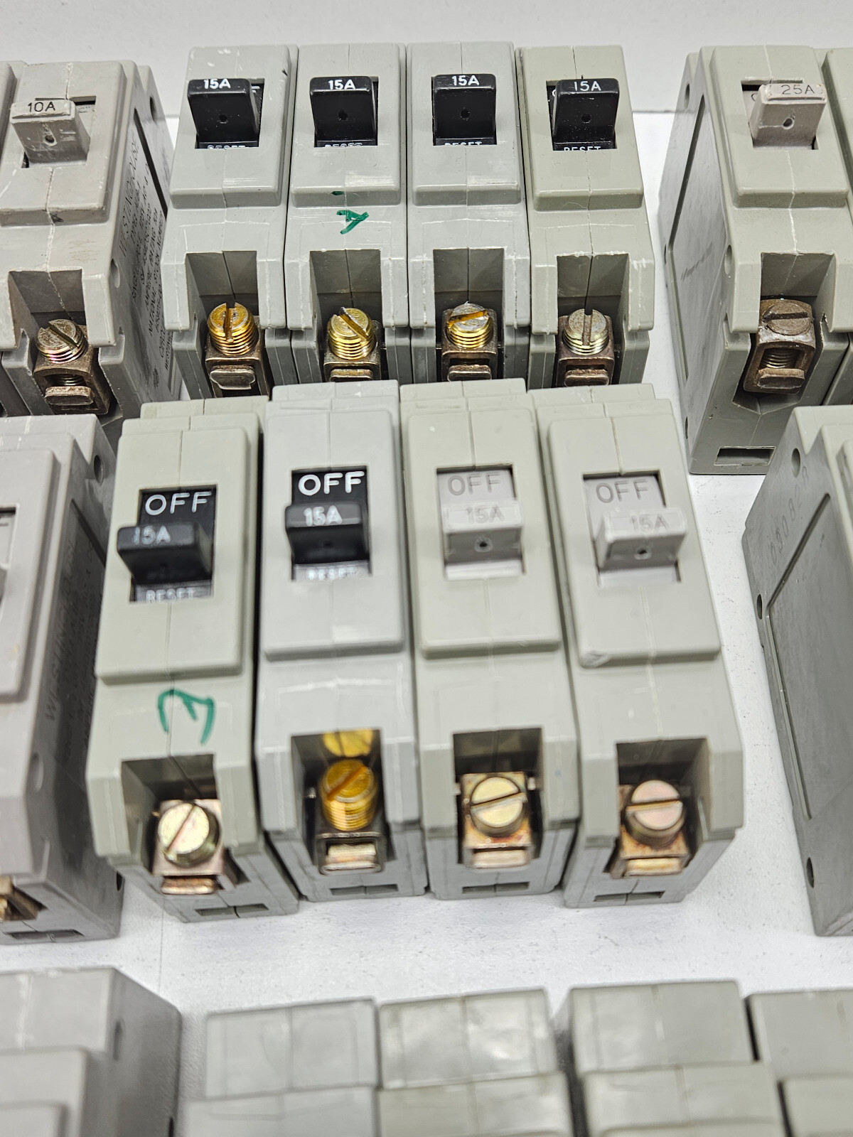 ALB-1 Breaker Lot – Includes a variety of 116 UNITS