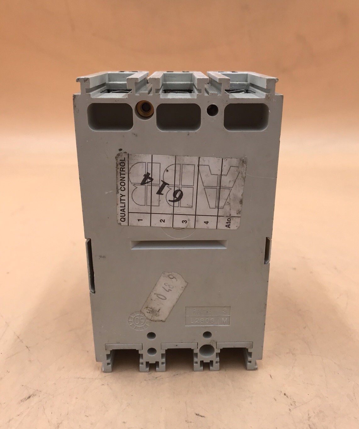 HOUSTON STOCK ABB T1N070TL TYPE T1N 70 AMP 600V REFURBISH FREE 2DAY AIR SHIPPING
