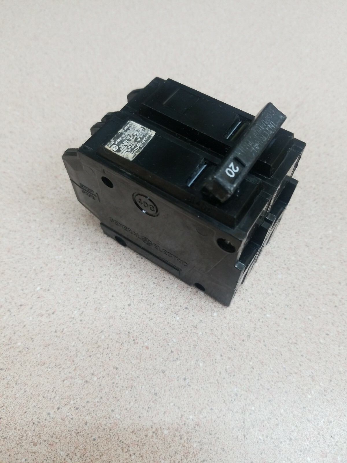 GENERAL ELECTRIC THQL220 20A 120/240V
