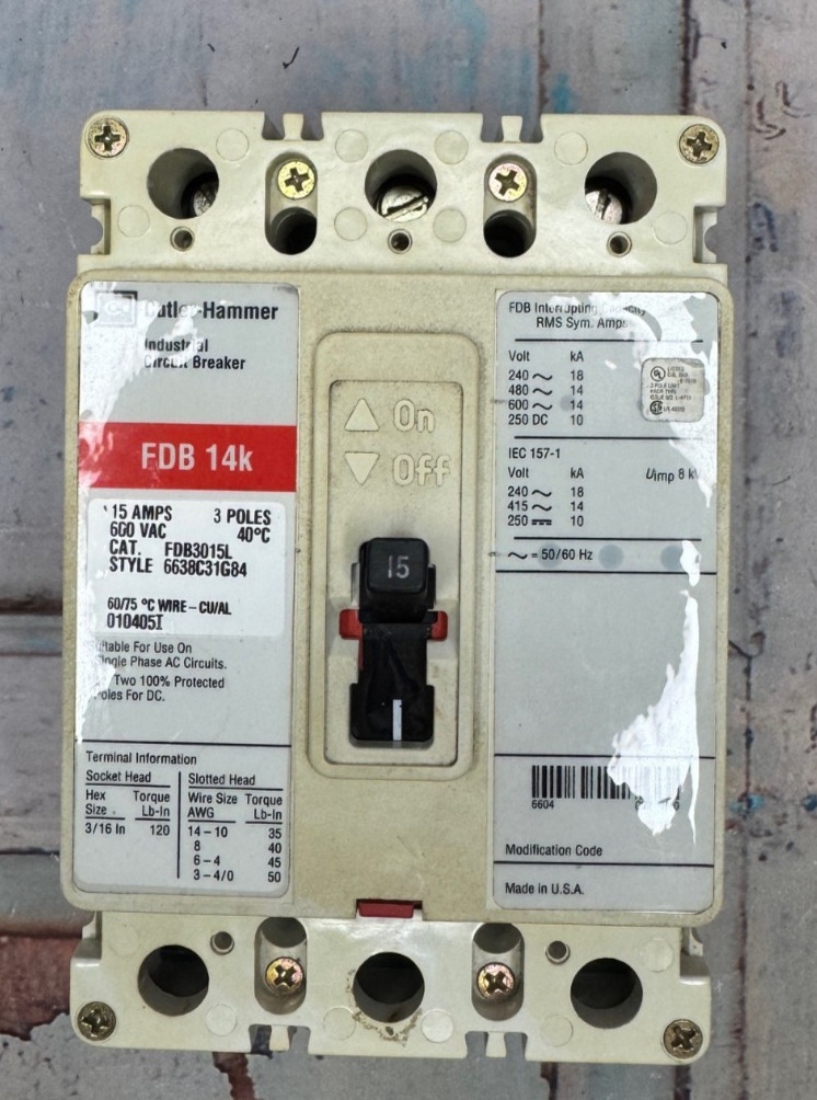 CUTLER-HAMMER FDB 14k Industrial Circuit Breaker 15 AMPS 3 POLE