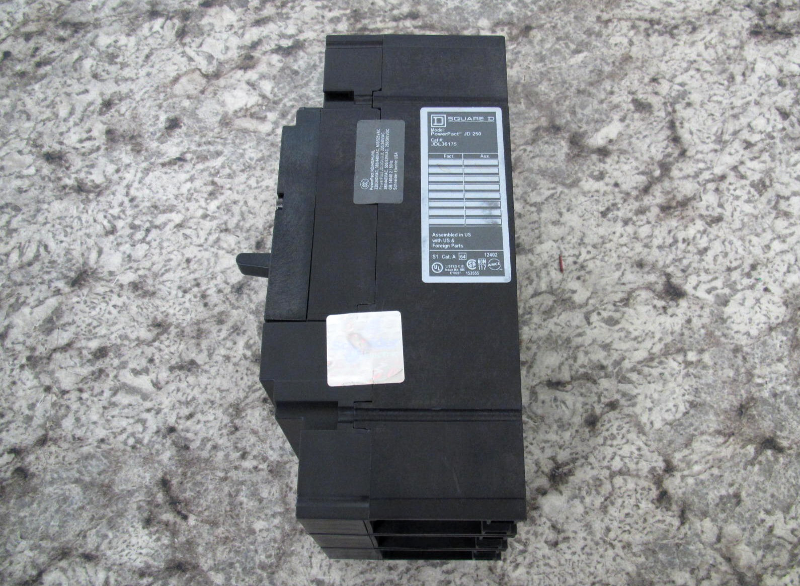 New Square D / Schneider Electric JDL36175 JDL 175A 3P 600V Circuit Breaker