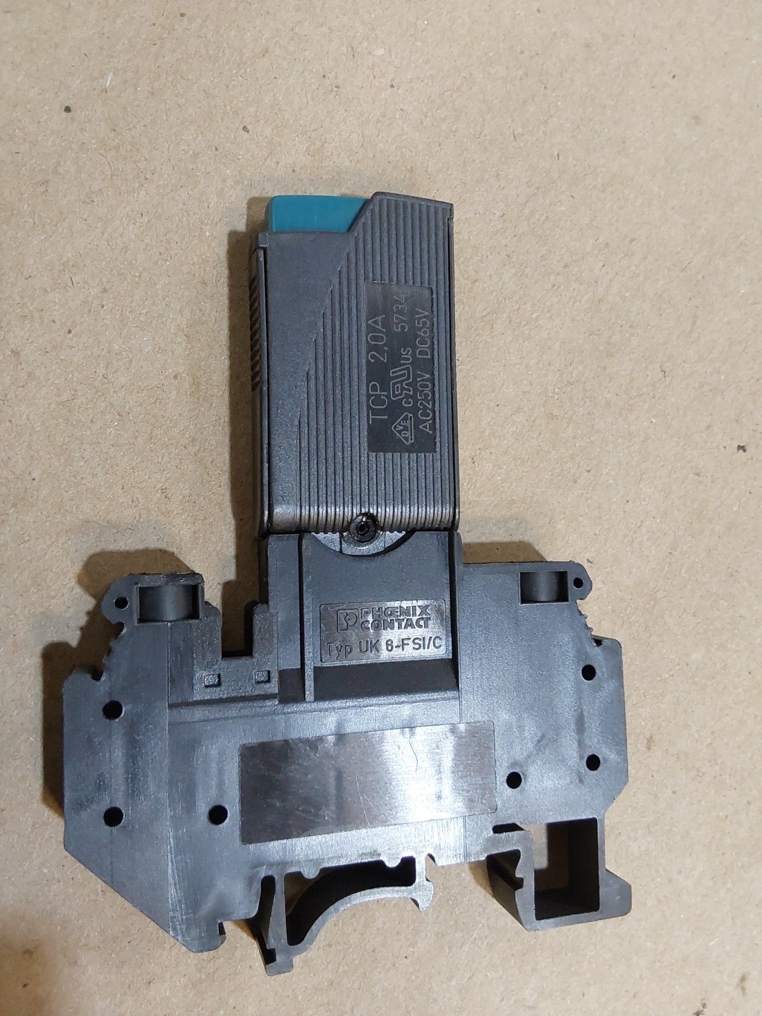 UK 6-FSI-C With TCP 2.0A Phoenix Contact Circuit Breaker Protector TCP 2A *