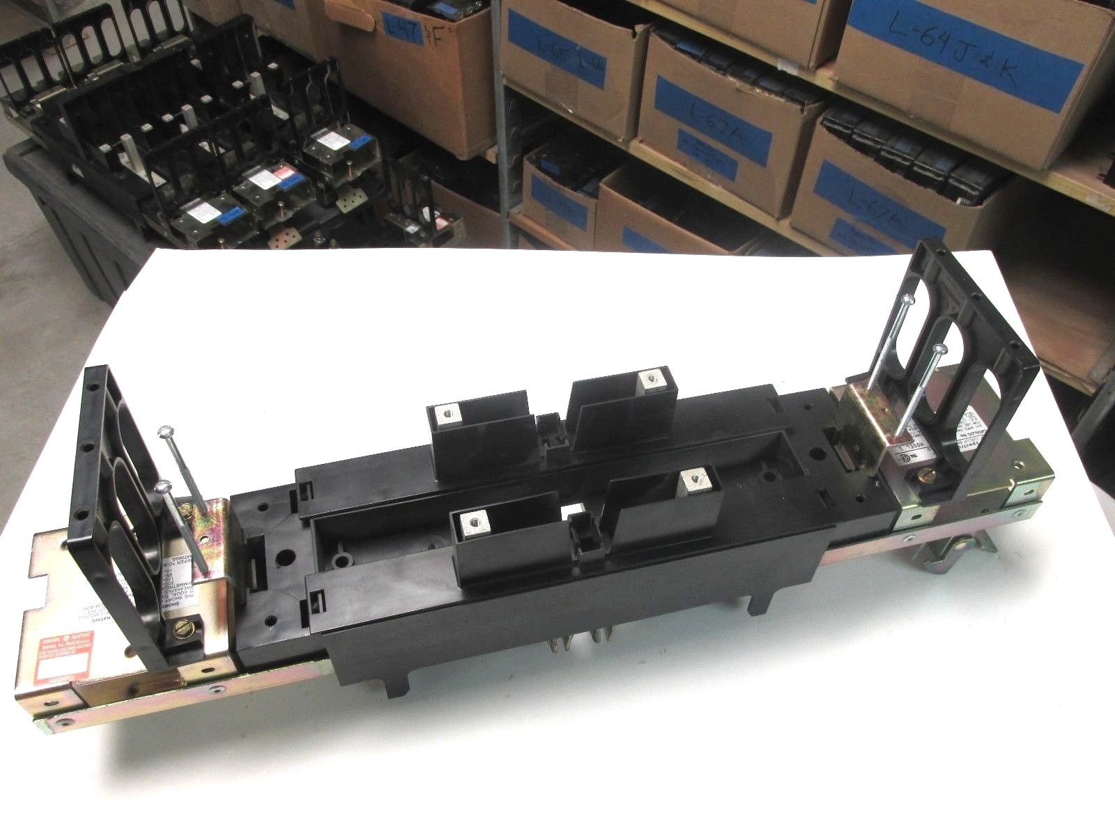 GE Spectra Series 300A Circuit Breaker Module Cat# AMC4SE… VG-405