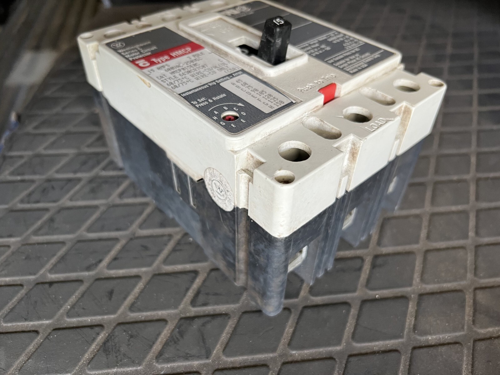Eaton Cutler-Hammer HMCP015E0C 15 Amp 3-Pole Motor Circuit Protector 600V