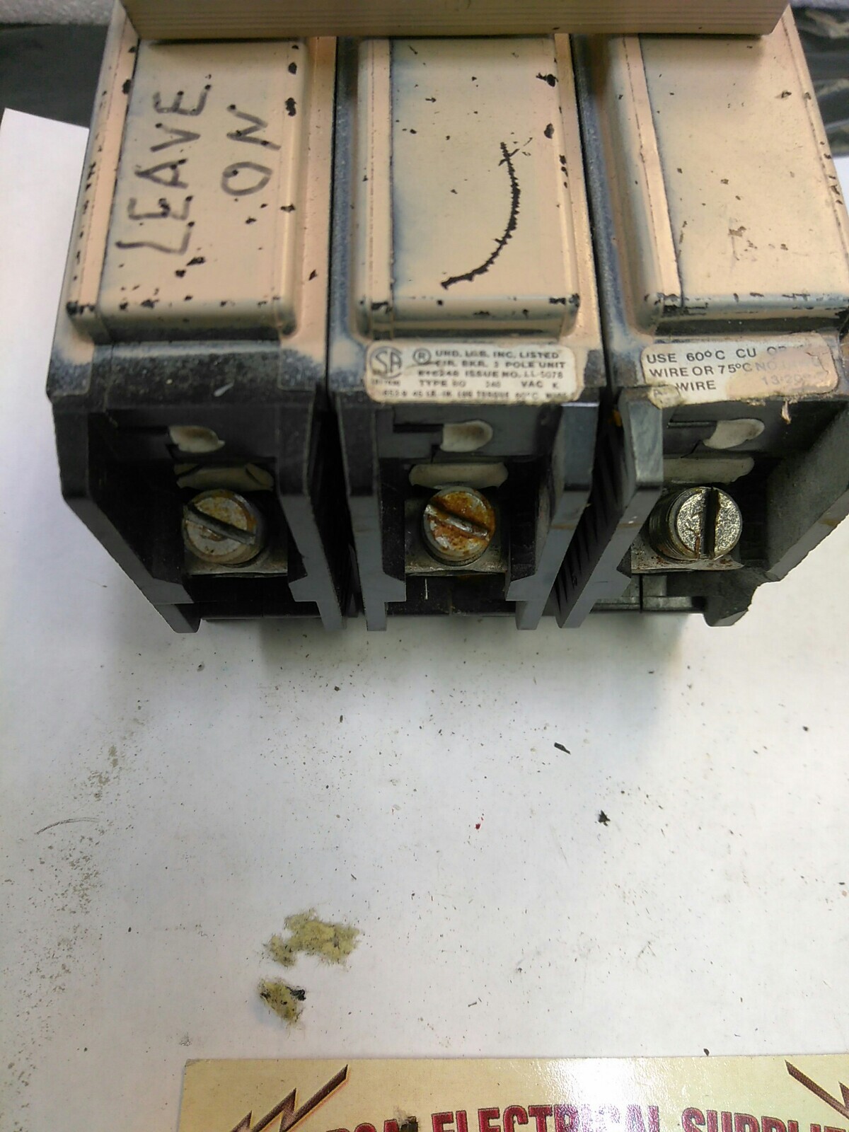 GTE Sylvania Type BQ 3 Pole 90Amp 240VA BOLT-ON GROVE Circuit Breaker(31C1