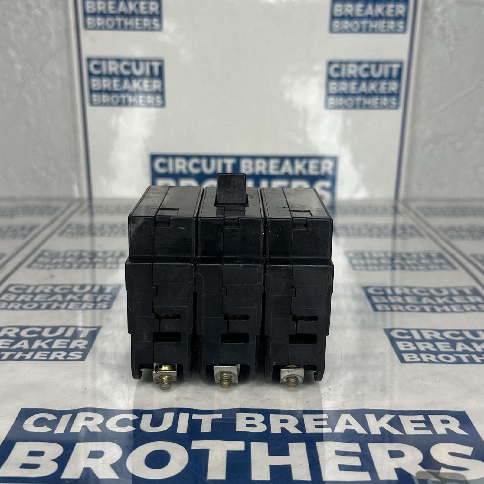 Square D EHB34020 20 Amp 277/480V 3 Pole Circuit Breaker-Warranty Ship Same Day