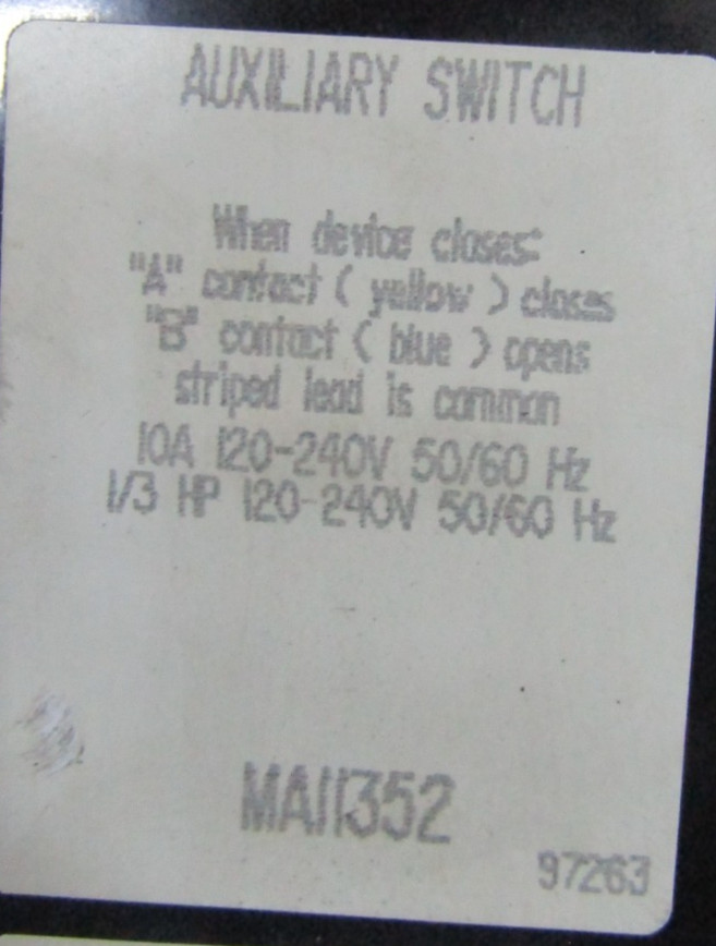😍SQUARE D 1000A CIRCUIT BREAKER WITH SHUNT AND AUX 600VAC/250DC MHL3610001426