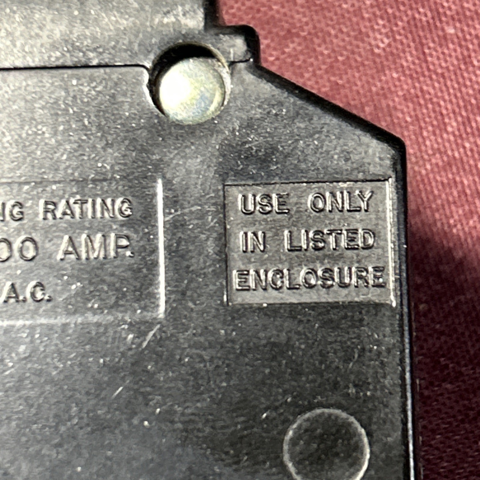 Cutler-Hammer Type CH 40 V Gang 2 Pole 120/240 V.A.C./single pole 20 A X2 AL-CU