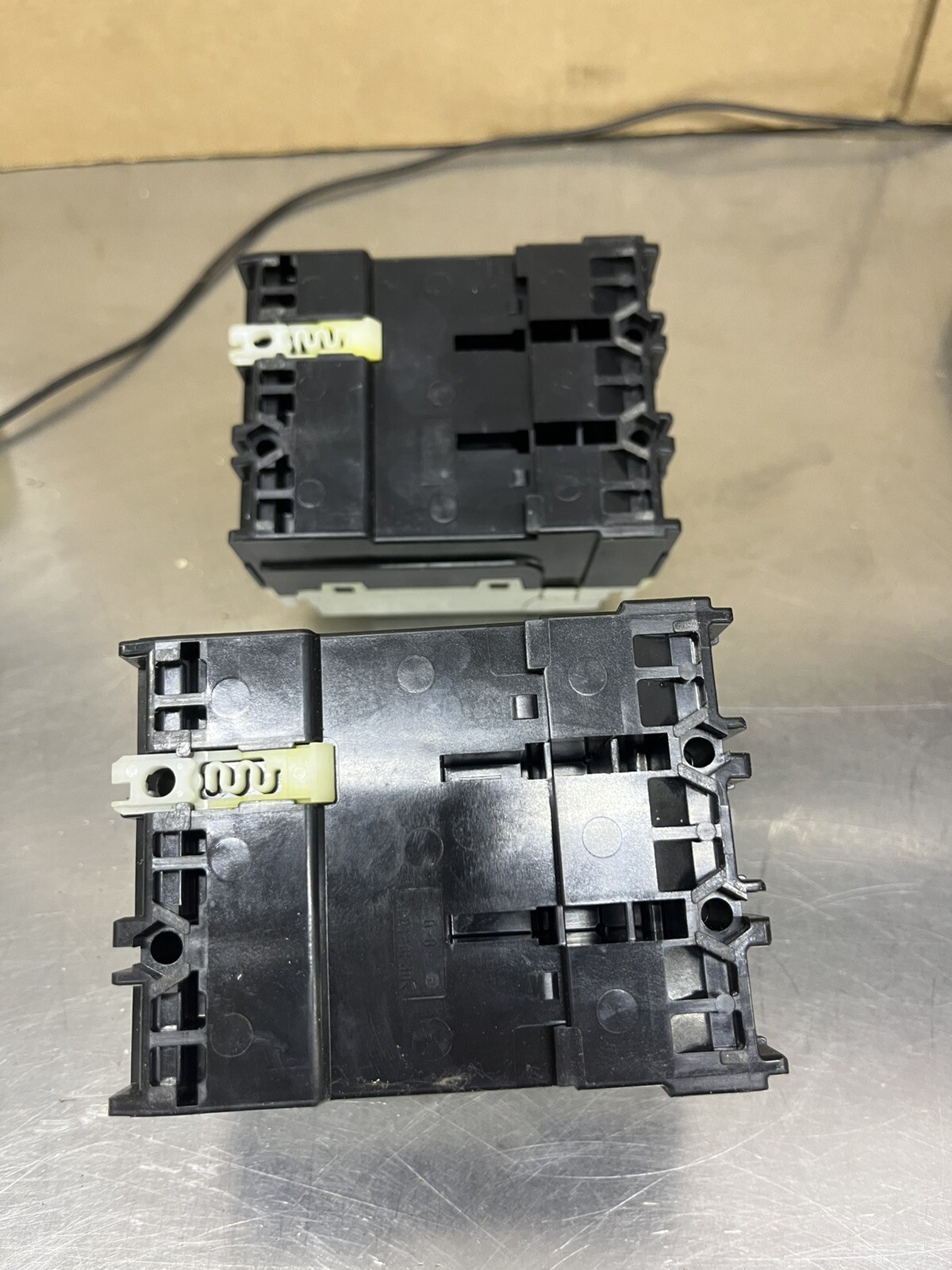 Lot Of 2 Fuji Electric BW32AAG Auto Breaker 3 Pole 20 Amp 3P020 Made In Japan