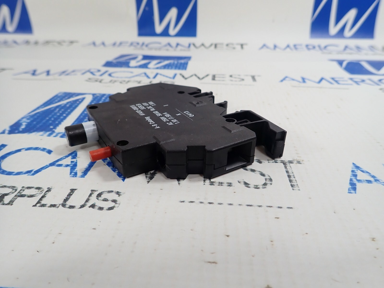 ALLEN BRADLEY 1492-GH015 SERIES B CIRCUIT BREAKER 1.50A 250V