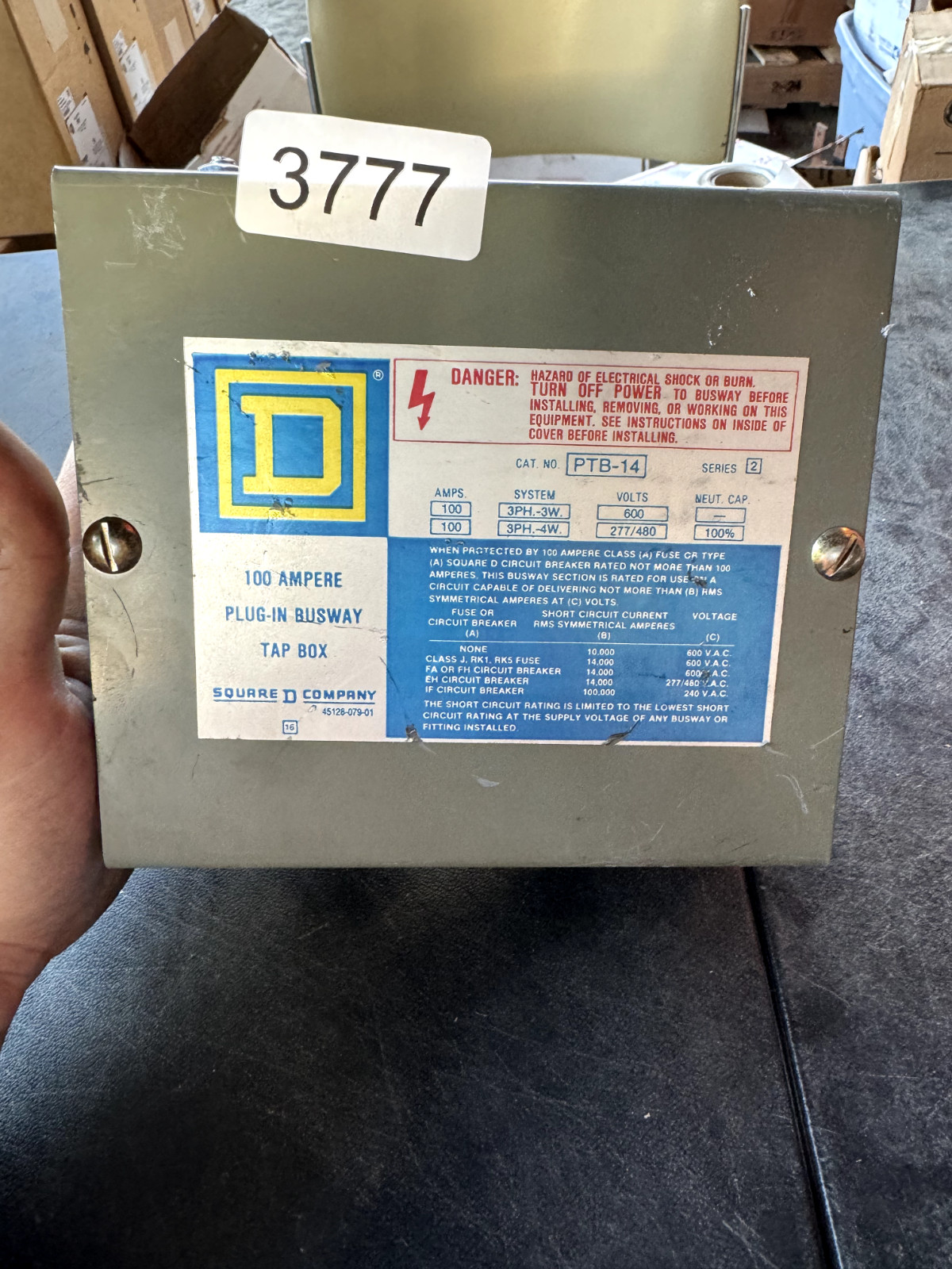 Square D PTB-14 Plug-in Busway Tap Box