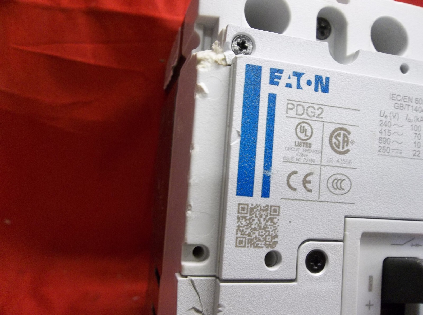 EATON PDG23M0100TFFL circuit breaker 325D5