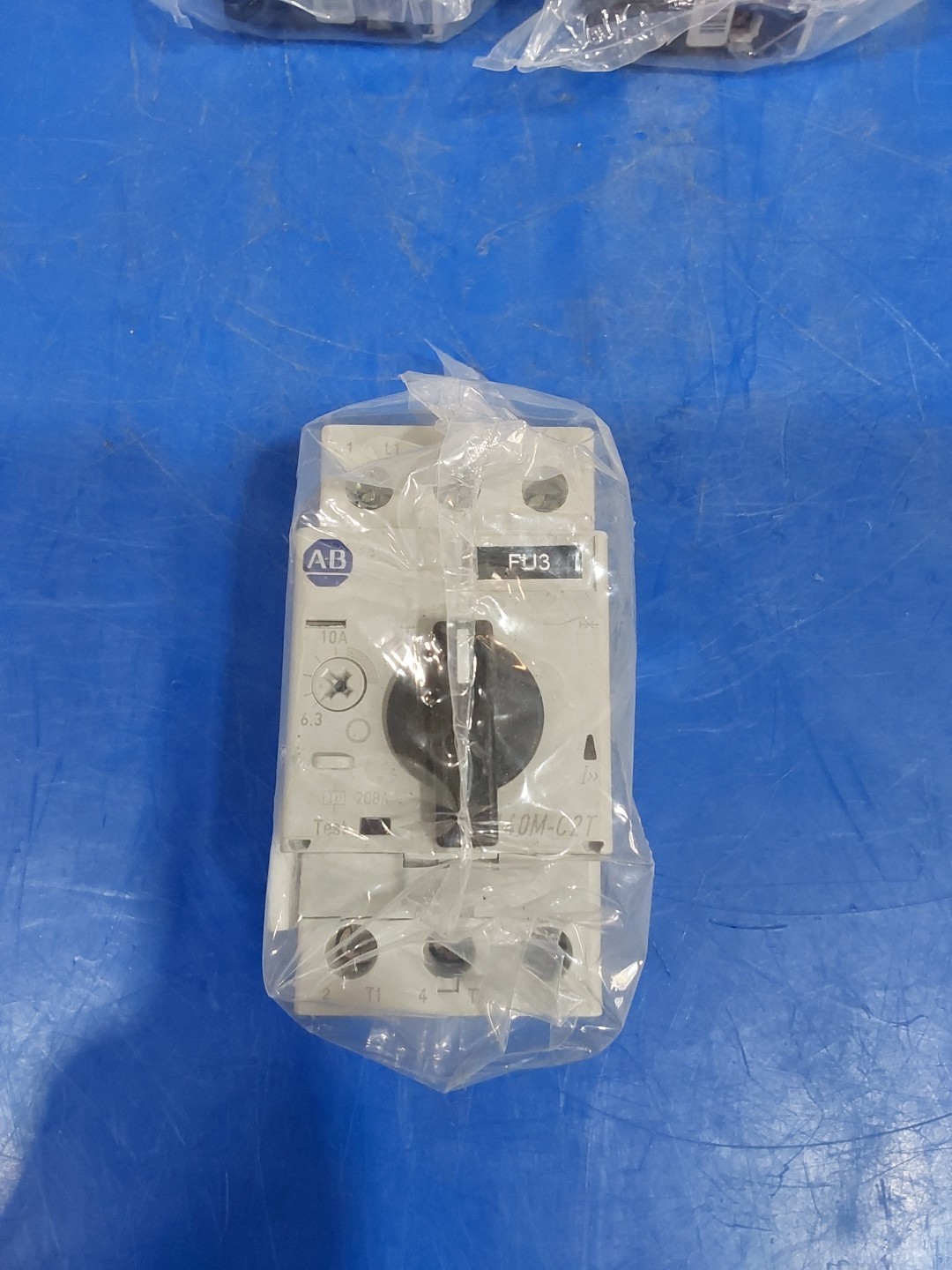 Allen-Bradley 140M-C2T-C10 Circuit Breaker, Ser B, 6.3-10A