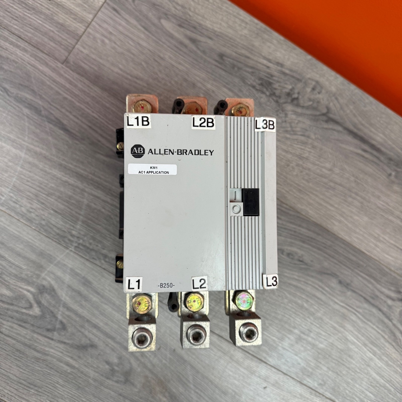 Allen-Bradley 100-B250N*3 Series B Contactor Circuit Breaker B250 250HP