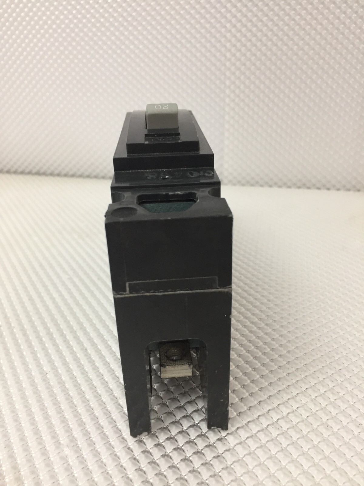 GE TED113020 20 AMP 277 VOLT SINGLE POLE BREAKER…31