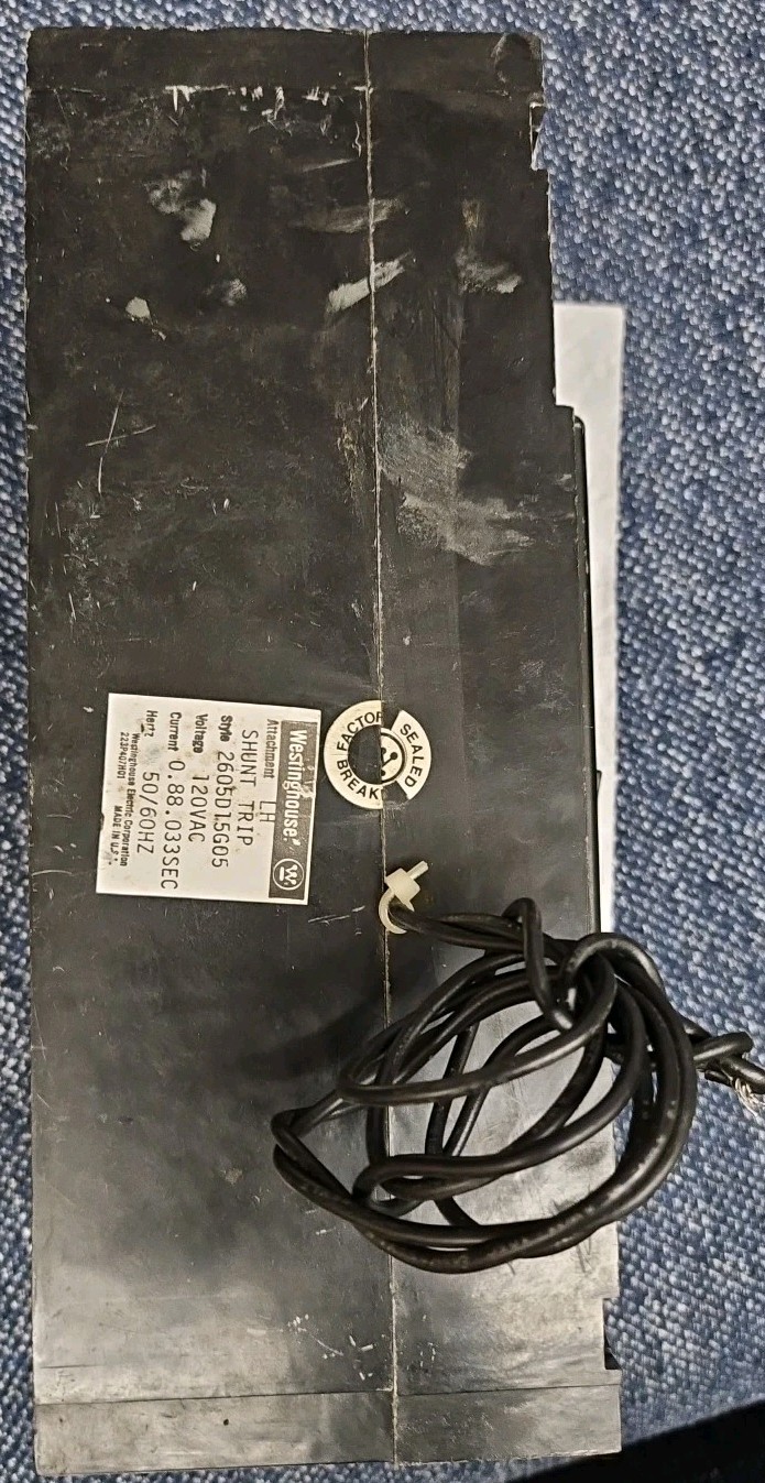 300 Amp Westinghouse Shunt Trip DA3300 Circuit Breaker 3 Pole 375D152G27 300A