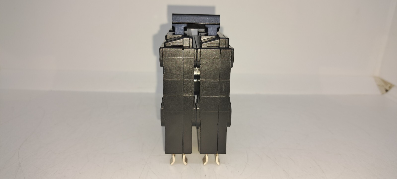 Siemens D230 30 Amp 2 Pole Classified Circuit Breaker New