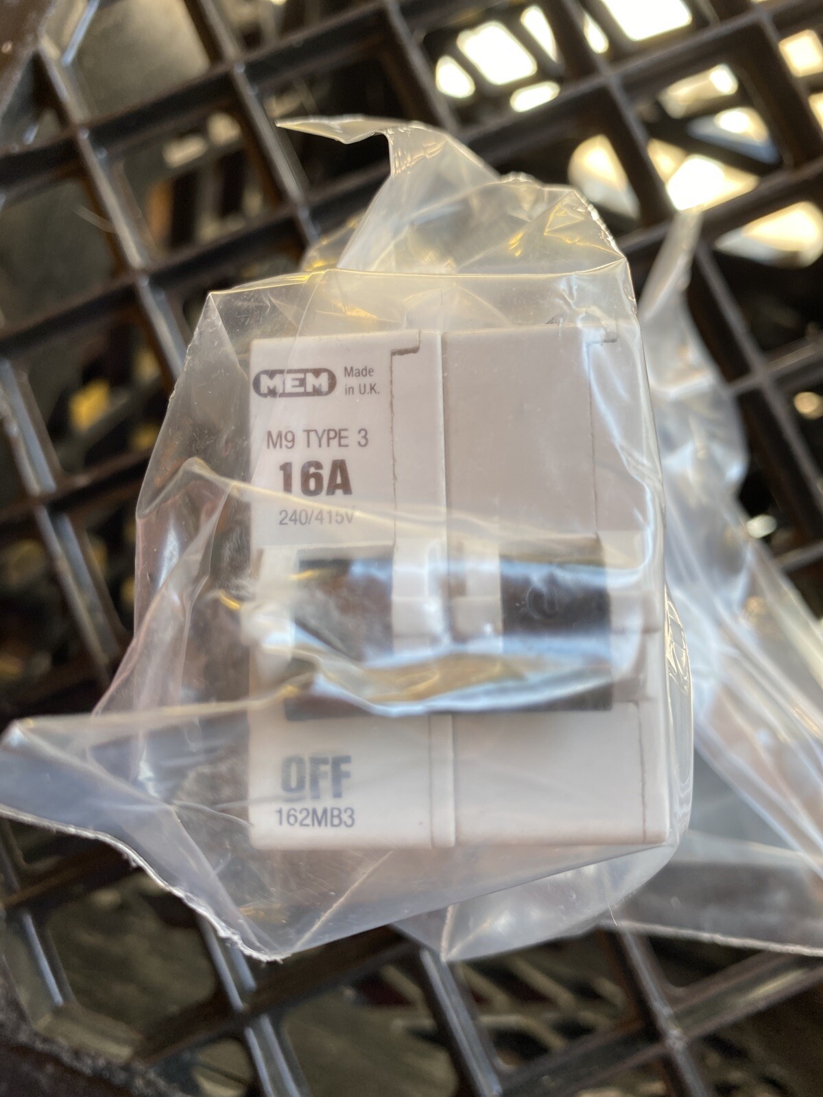 New Without Box MEM M9 Type 3 16A 162MB3 BS3871 Part 1