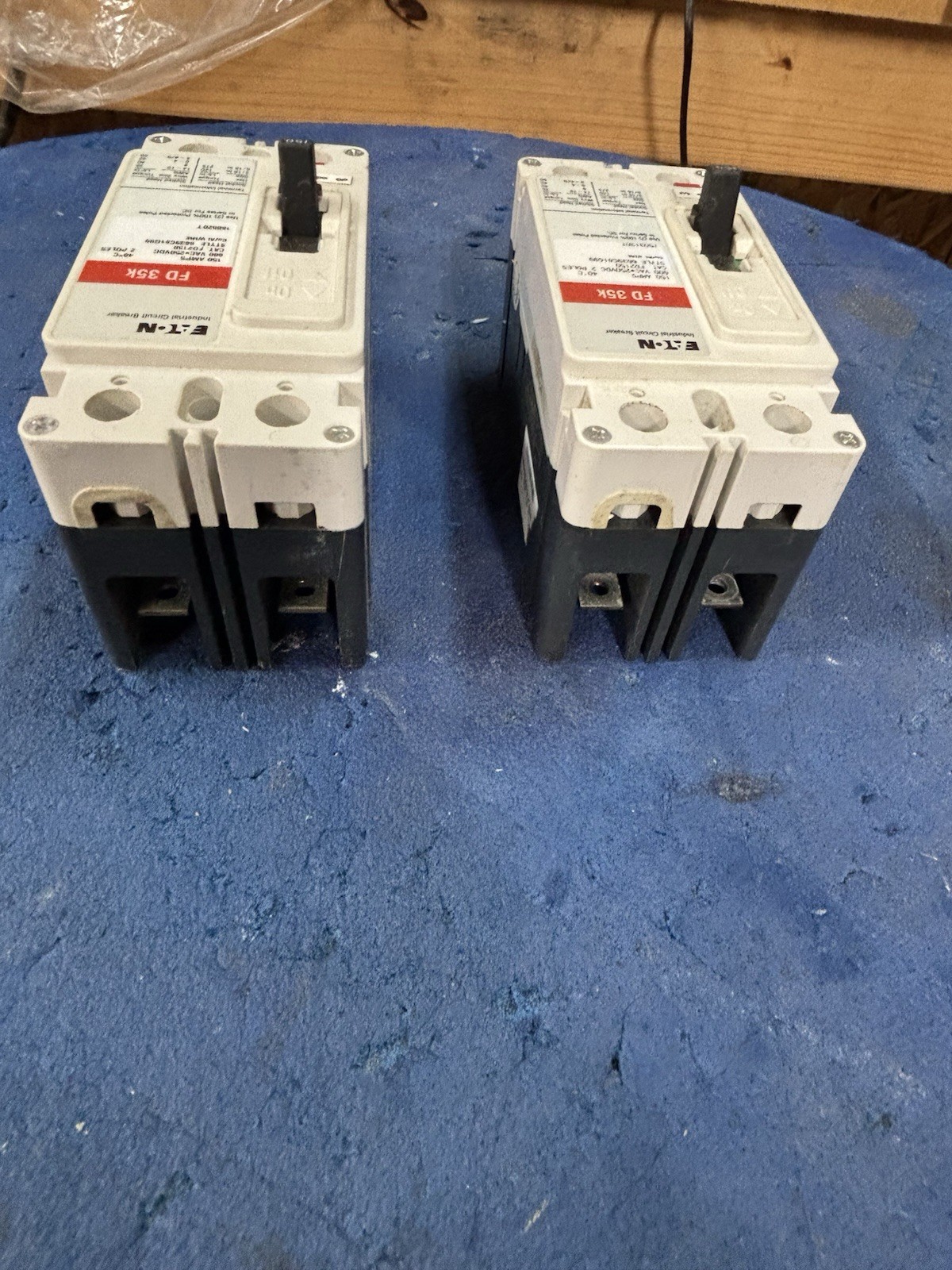Eaton FD2150 2 pole 150 amp Circuit Breaker 240-600vac MFG Date 2023