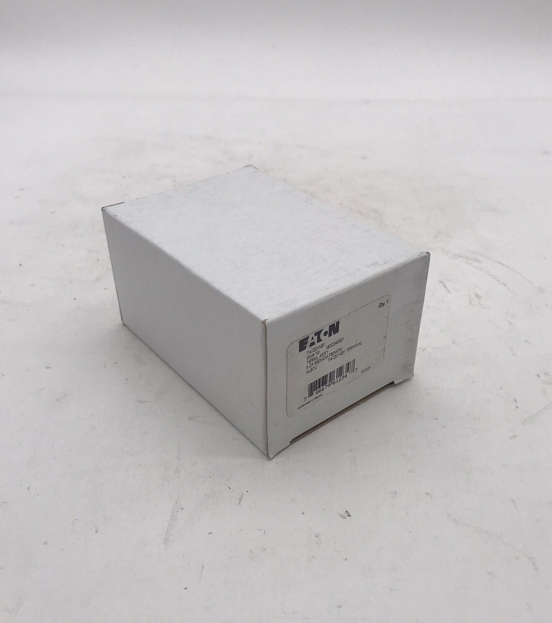 HOUSTON STOCK NEW EATON TA1201NB1 LUG TERMINAL 1200 AMP FREE 2 DAY AIR SHIPPING