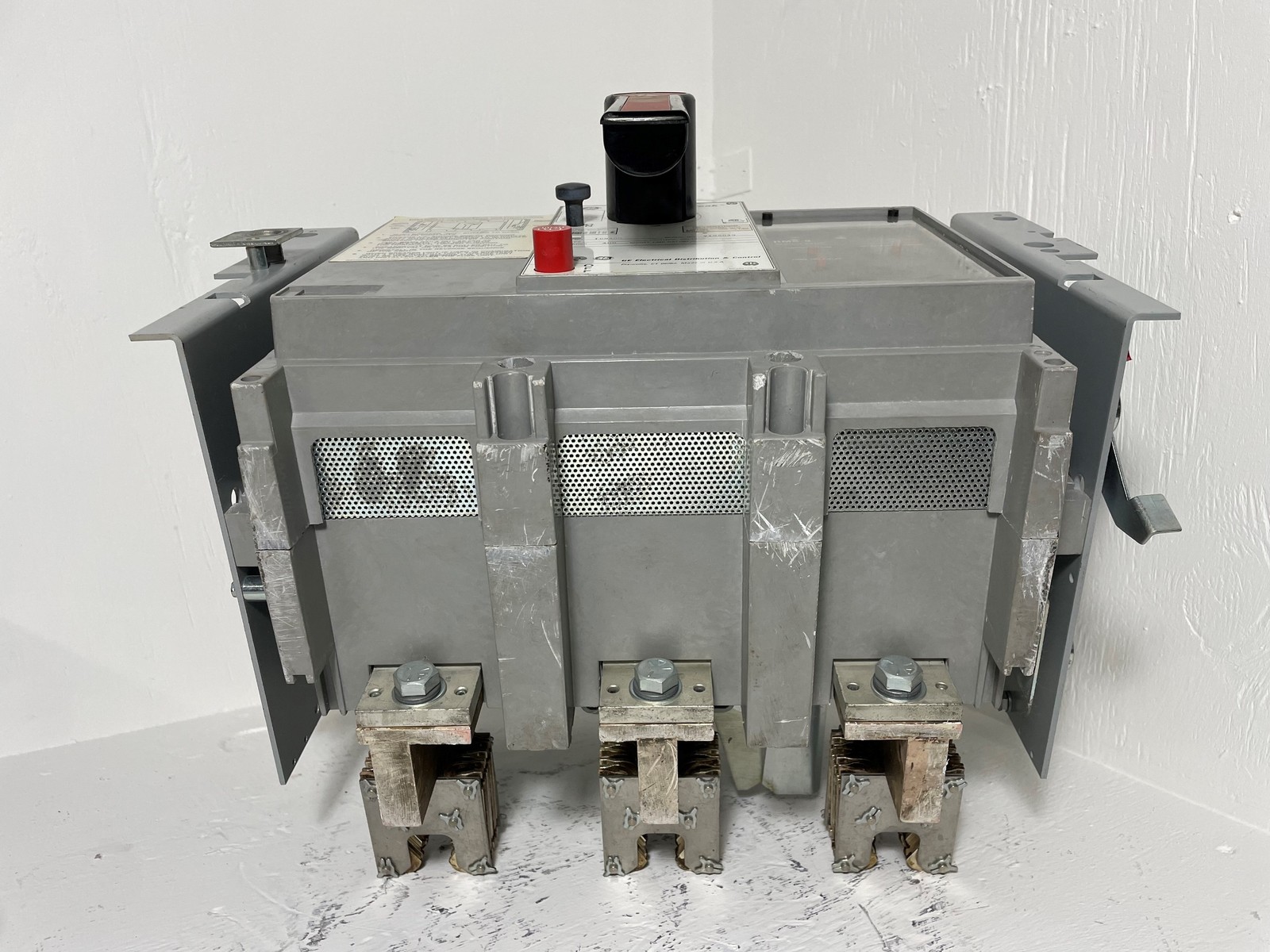 GE TC84SS 400A Power Break Circuit Breaker w/ 225 Amp Plug General Electric LI