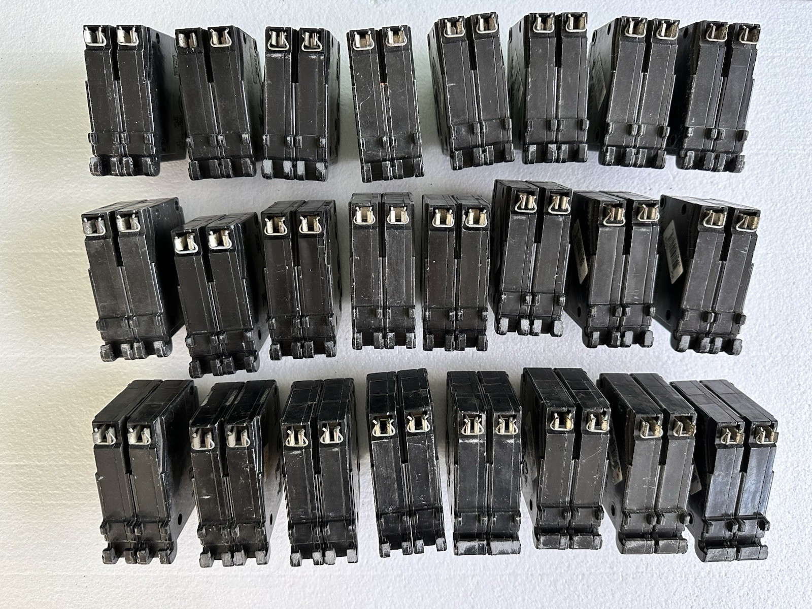 Cutler Hammer CH2 Pole Metal Foot Circuit Breaker -Lot Of 24-
