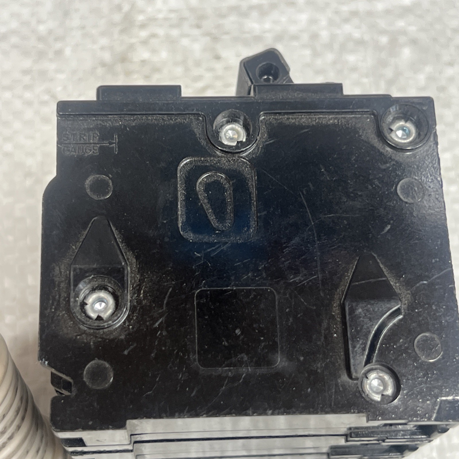 ite 60AMP ,3POLE TYPE QP SHUNT TRIP PLUG IN CIRCUIT BREAKER