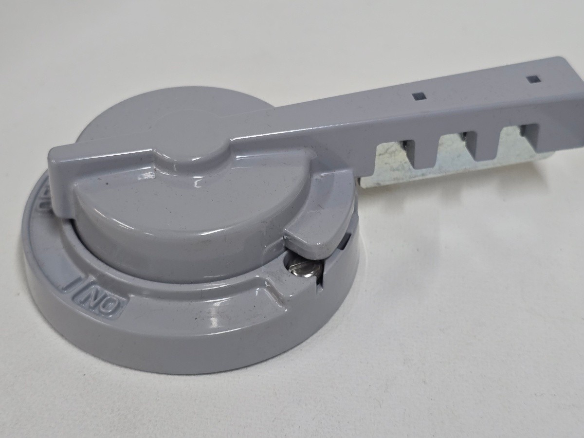 Telemecanique D11SF4 Rotary Handle Kit Door Mount Variable Depth 200A